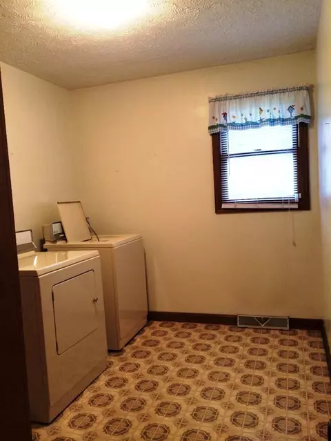 68 Johnson St, Corbin, KY 40701 photo 9