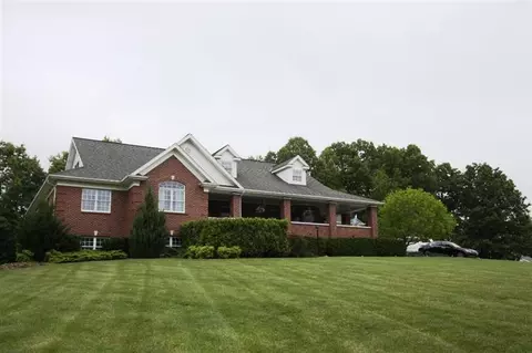 228 Cloverbrook Ln, Corbin, KY 40701 photo 1