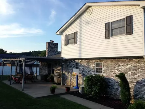 97 Meadow Brook Dr, Corbin, KY 40701 photo 5