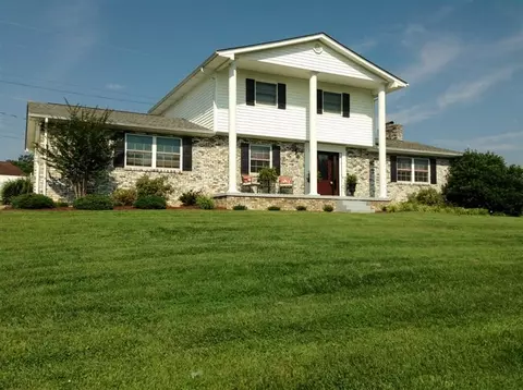 97 Meadow Brook Dr, Corbin, KY 40701 photo 2