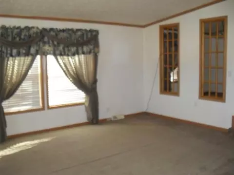 25 Hall Cir, Gray, KY 40734 photo 4