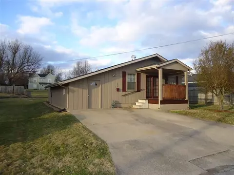 508 Caldwell St, Corbin, KY 40701 photo 2
