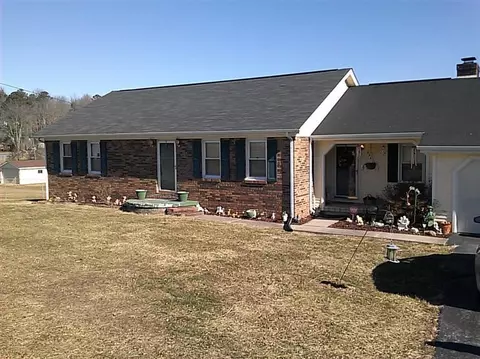 424 Marvel Rd, Corbin, KY 40701 photo 2