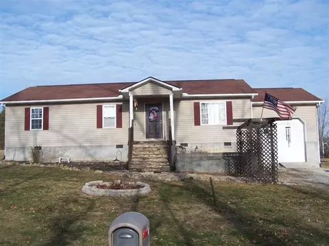 396 Edgewater Forest Rd, Corbin, KY 40701 photo 2