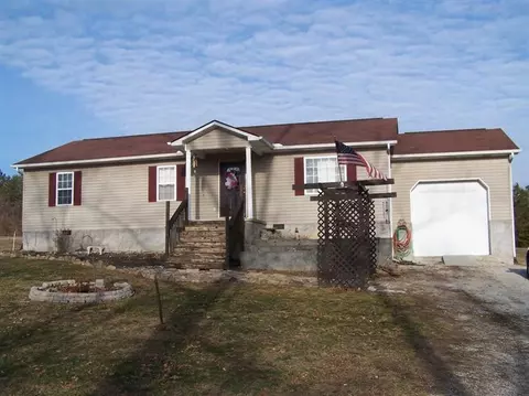 396 Edgewater Forest Rd, Corbin, KY 40701 photo 1