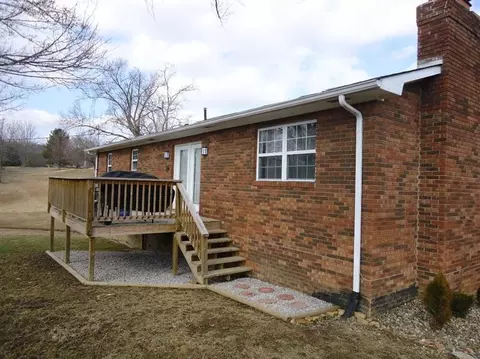 135 Meadow Brook Dr, Corbin, KY 40701 photo 6