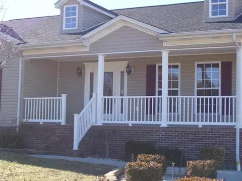 318 Cobblestone Way, Corbin, KY 40701 photo 2