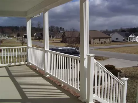 318 Cobblestone Way, Corbin, KY 40701 photo 3