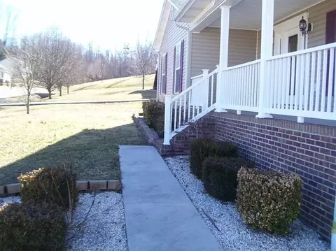 318 Cobblestone Way, Corbin, KY 40701 photo 5