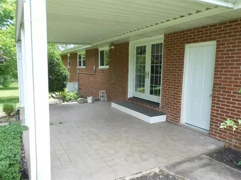 904 Phillips Ln, Corbin, KY 40701 photo 8