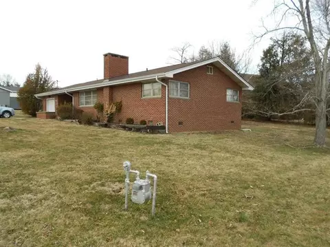 904 Phillips Ln, Corbin, KY 40701 photo 5