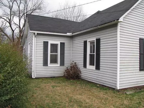 321 N 3rd St, Williamsburg, KY 40769 photo 7