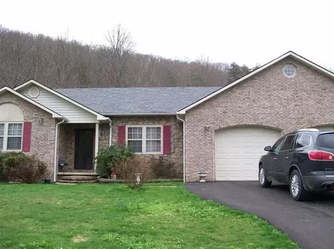 1182 Walker Rd, Walker, KY 40997 photo 4