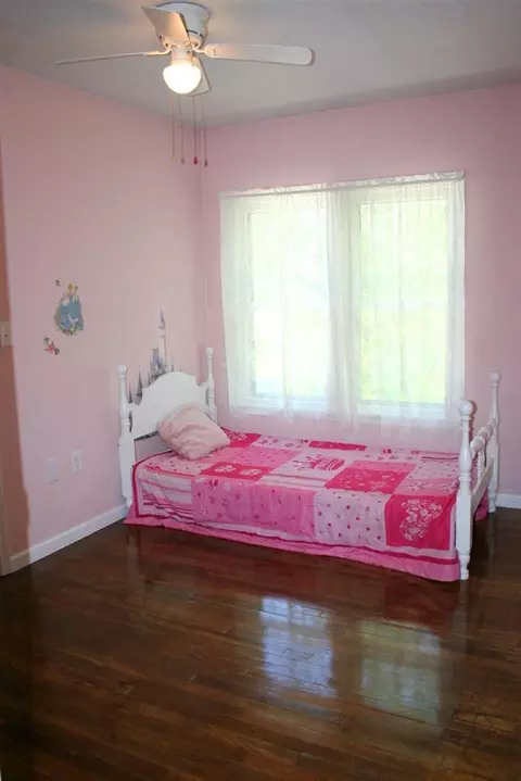 398 Fairview St, Corbin, KY 40701 photo 9