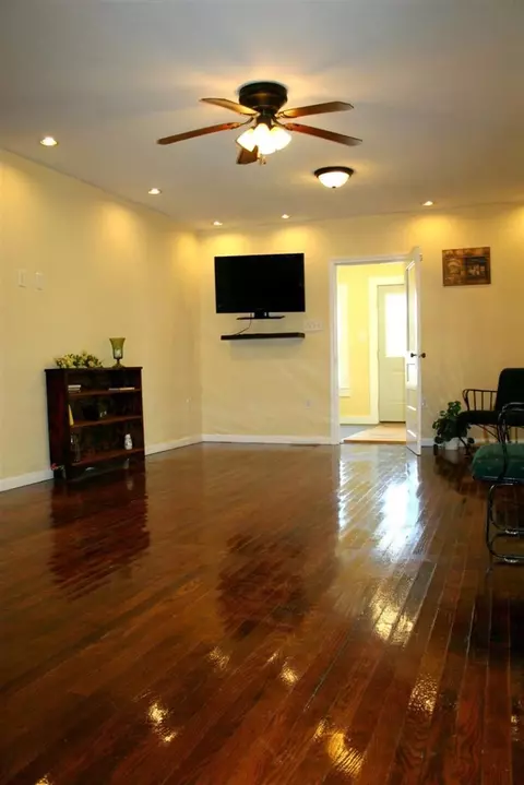 398 Fairview St, Corbin, KY 40701 photo 7