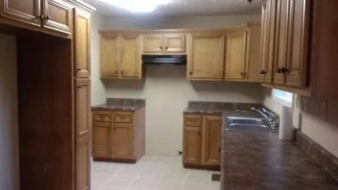 356 Hollywood Dr, Corbin, KY 40701 photo 9