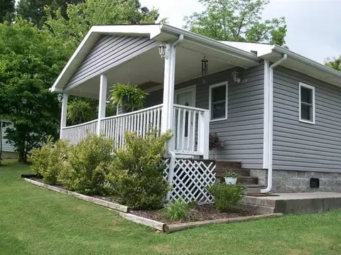 1413 7th St, Corbin, KY 40701 photo 2