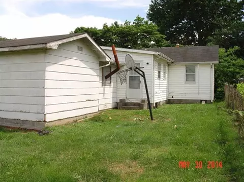 1092 Ky 3085, Flat Lick, KY 40935 photo 3