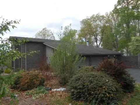 1010 Pinella Dr, Corbin, KY 40701 photo 2