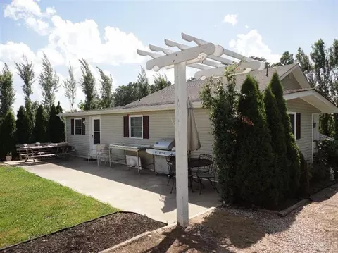41 Hutton Ln, Corbin, KY 40701 photo 2