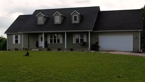 77 Galaxy Dr, Gray, KY 40734 photo 2