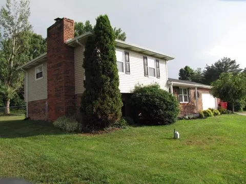 133 Steele Ln, Corbin, KY 40701 photo 3