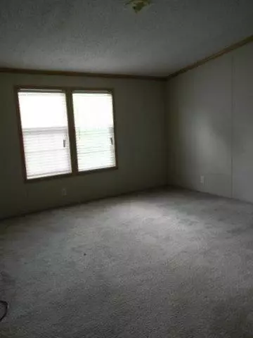 394 Timberland Cir, Corbin, KY 40701 photo 7