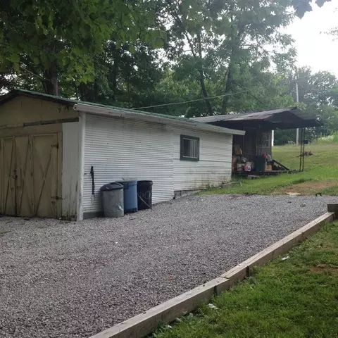 264 Turner Subdivision, Corbin, KY 40701 photo 2