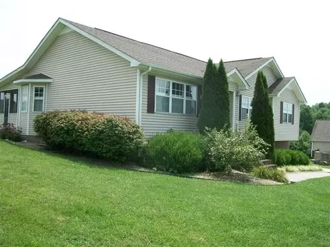 71 Foxwood Dr, Corbin, KY 40701 photo 4