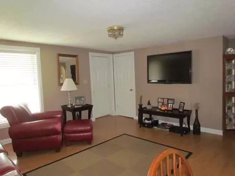 200 Ellison St, Corbin, KY 40701 photo 3