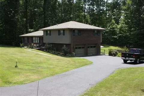 61 Derby, Corbin, KY 40701 photo 2