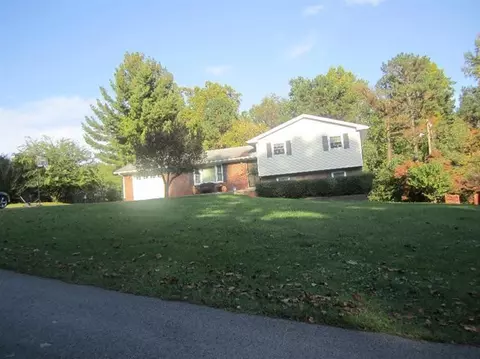 338 Sampson St, Corbin, KY 40701 photo 2