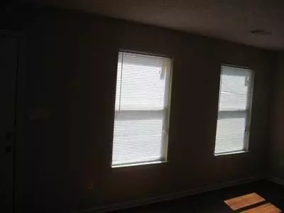 551 Beech St, Versailles, KY 40383 photo 9