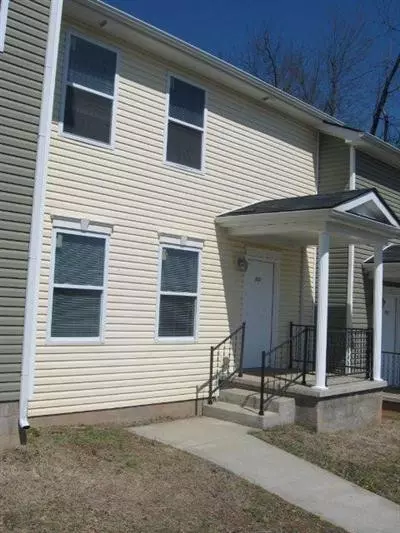 551 Beech St, Versailles, KY 40383 photo 1
