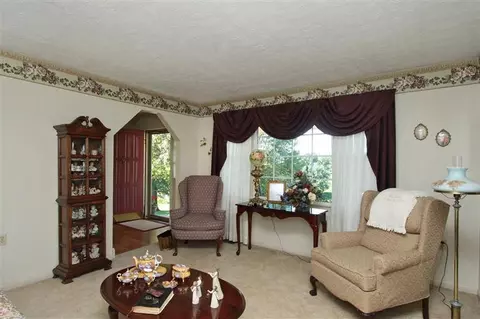 109 Pinehurst Dr, Georgetown, KY 40324 photo 5
