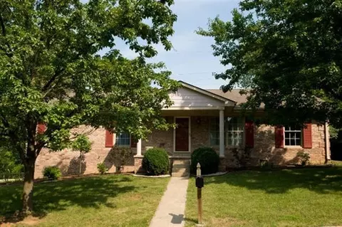 1102 Nathaniel Ct, Georgetown, KY 40324 photo 1