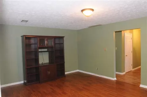 405 Aztec Trl, Georgetown, KY 40324 photo 5