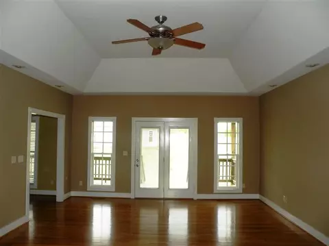 1016 Lloyd Rd, Georgetown, KY 40324 photo 3