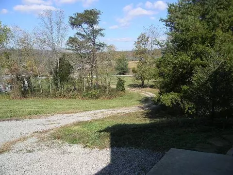 5940 Kentucky Highway 70, Liberty, KY 42539 photo 4
