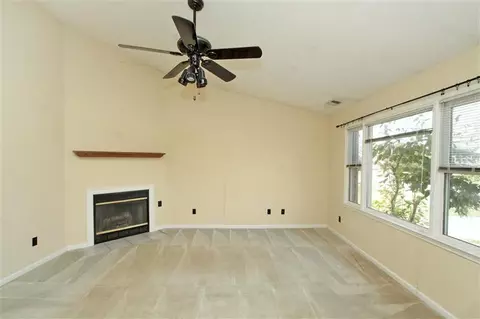 107 Barrett St, Georgetown, KY 40324 photo 3