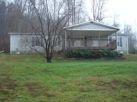 148 Sons Rd, Stanton, KY 40380 photo 2