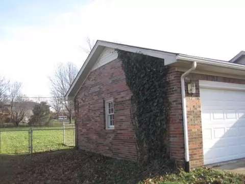 243 Farmbrook Cir, Frankfort, KY 40601 photo 20