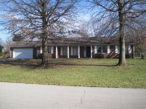 243 Farmbrook Cir, Frankfort, KY 40601 photo 1