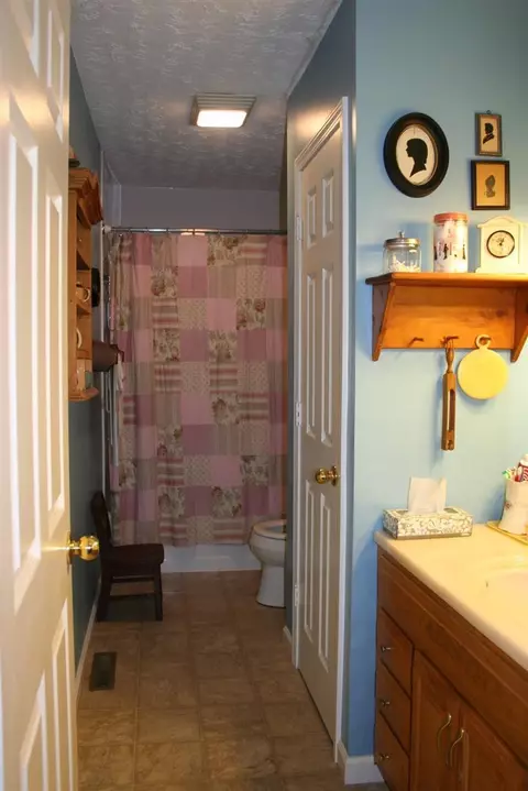 219 Castle Dr, Georgetown, KY 40324 photo 17