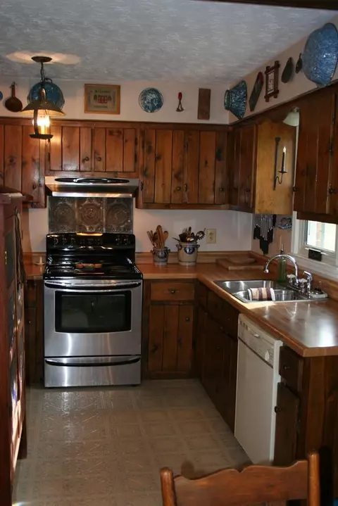 219 Castle Dr, Georgetown, KY 40324 photo 9