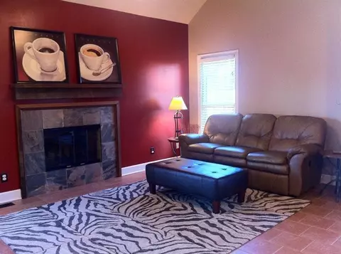 121 Cherry Hill Dr, Georgetown, KY 40324 photo 4