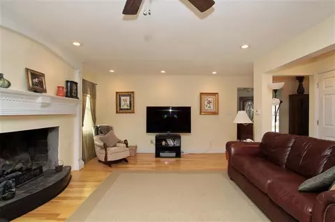 608 Lloyd Ct, Georgetown, KY 40324 photo 7