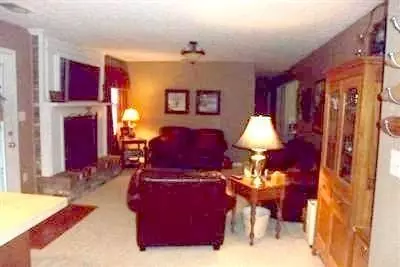 240 Farmbrook Cir, Frankfort, KY 40601 photo 7