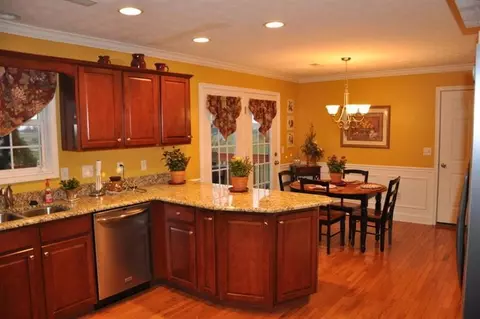 323 General Smith Dr, Richmond, KY 40475 photo 9