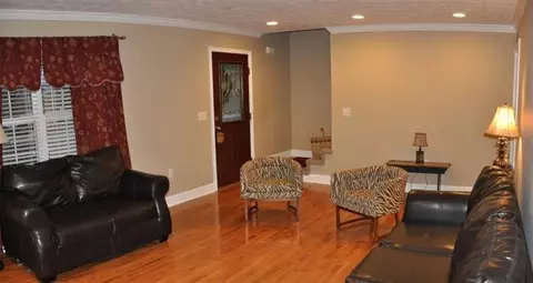 323 General Smith Dr, Richmond, KY 40475 photo 5